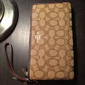 Coach wallet